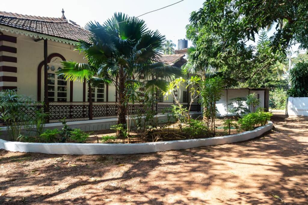 Villa Barbosa, 2 Bhk Villa & Luxury Rooms Near Colva, Sernabatim, Benaulim Beach Eksteriør bilde